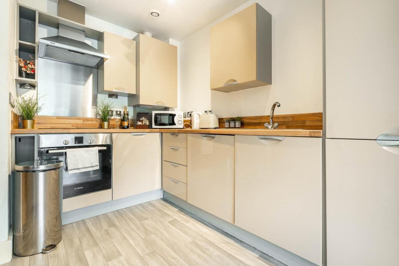 Haus City Centre Apartment - Fast Wifi - Smart Tv Birmingham Eksteriør bilde