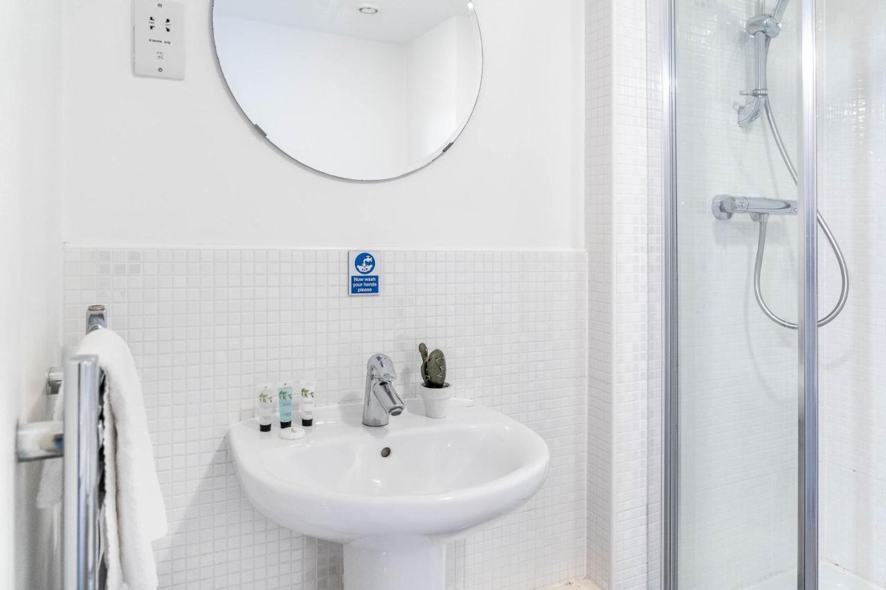 Haus City Centre Apartment - Fast Wifi - Smart Tv Birmingham Eksteriør bilde